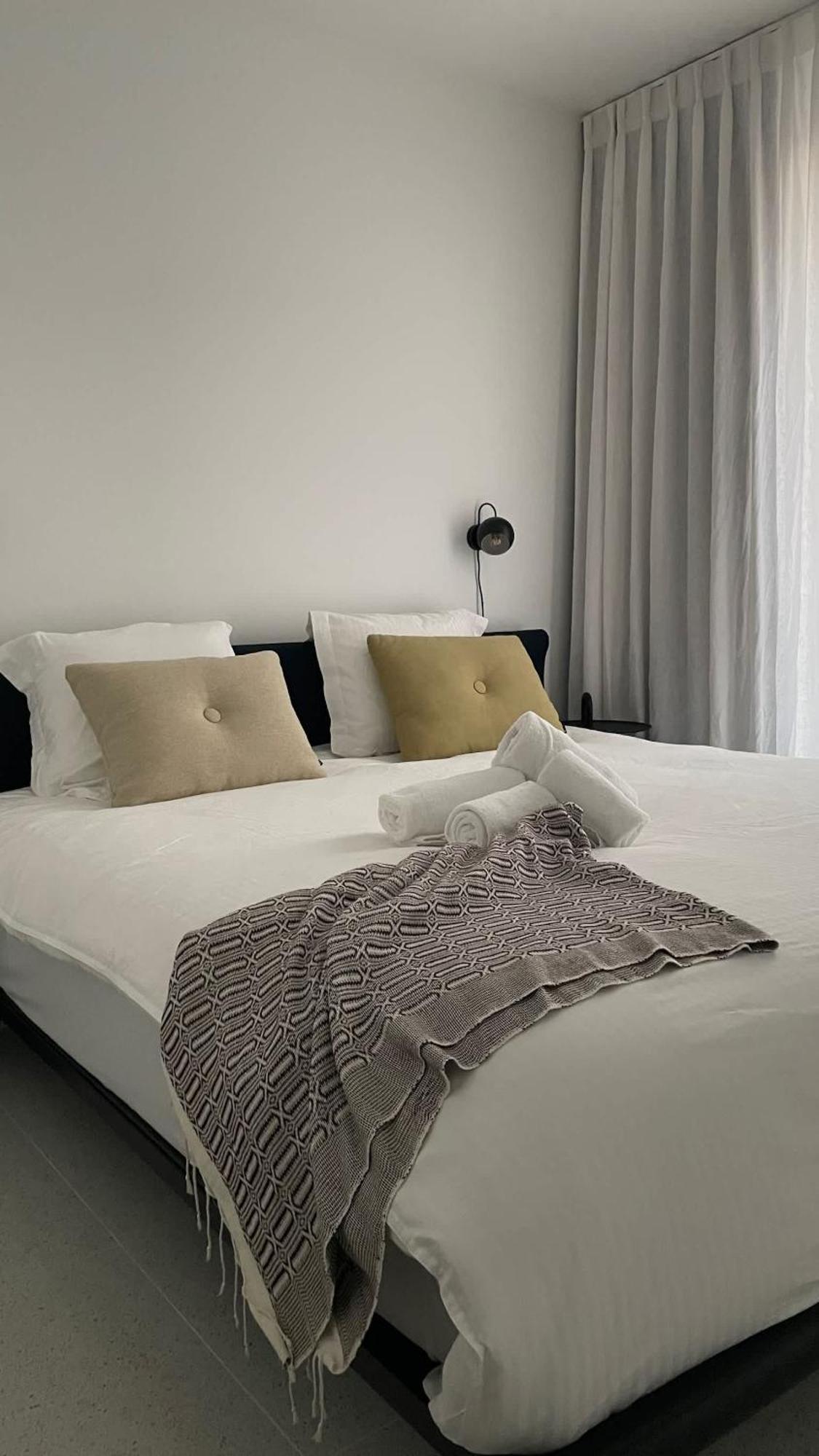 Huswell - Modern One Bedroom With Lateral Sea View Appartement